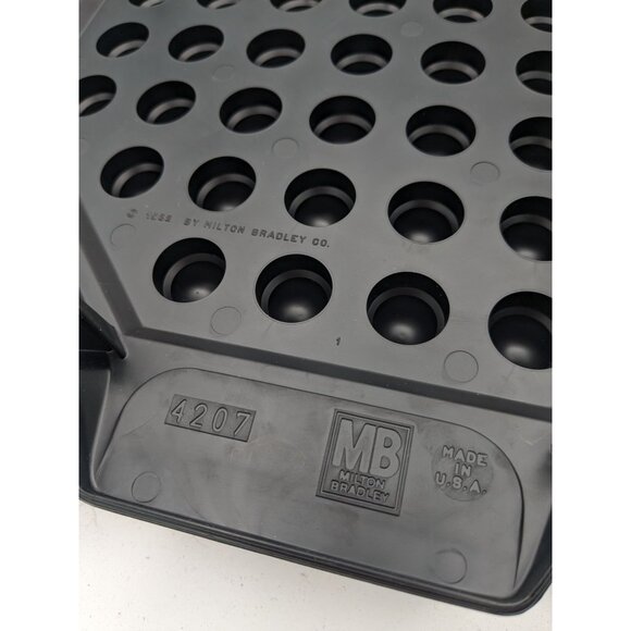 Domination Game Parts Board Replacement Pieces Milton Bradley #4207 - Picture 7 of 7